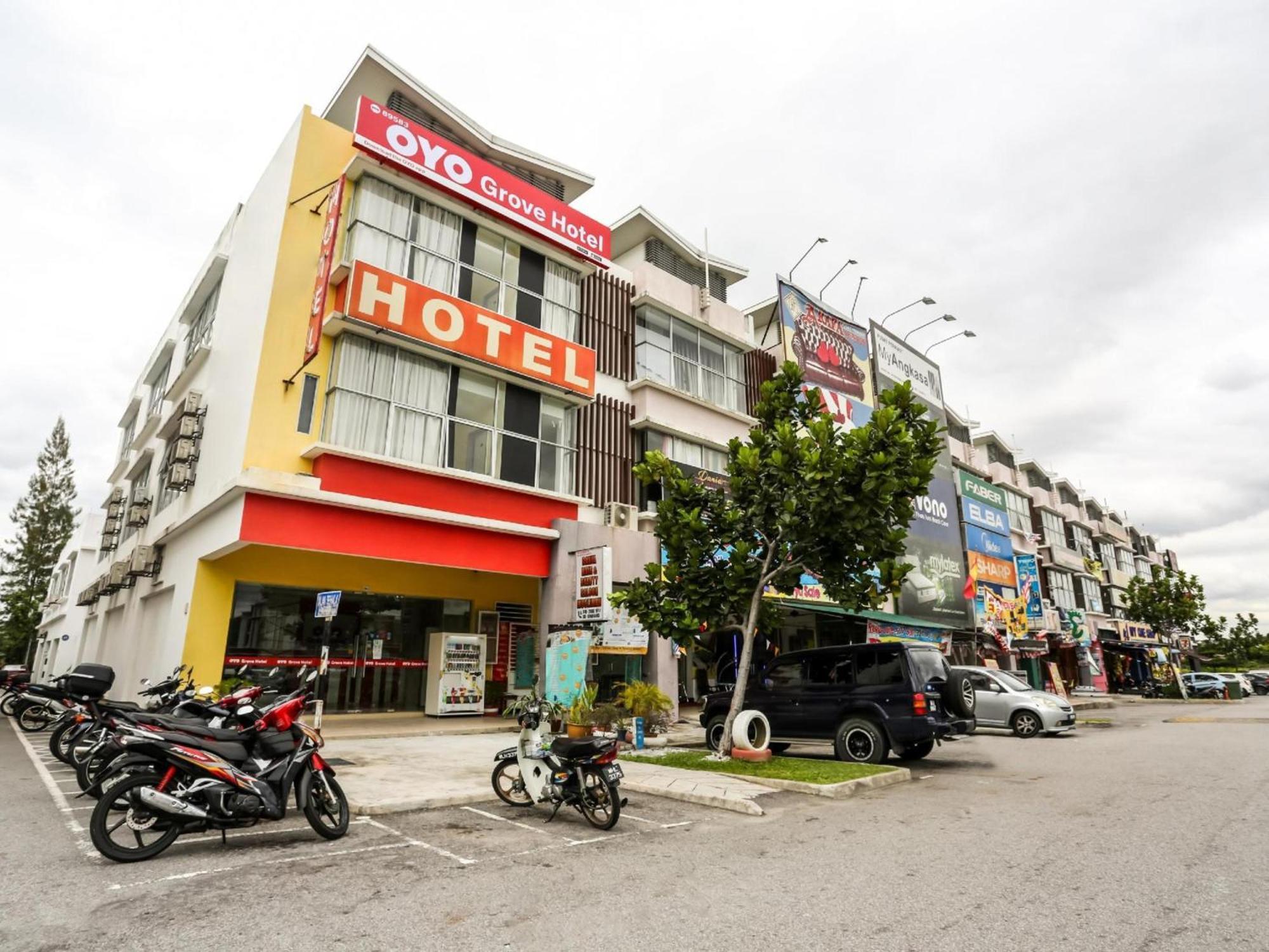 Oyo 89583 Grove Hotel Kajang Eksteriør billede