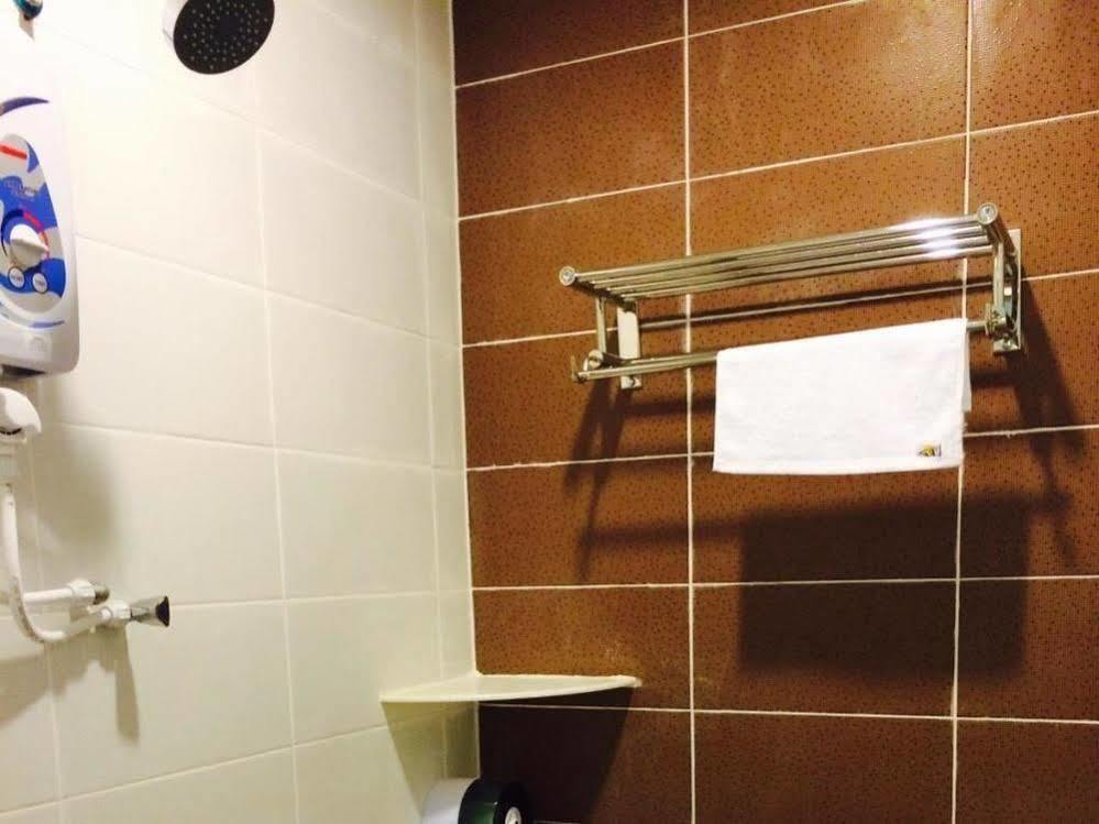 Oyo 89583 Grove Hotel Kajang Eksteriør billede